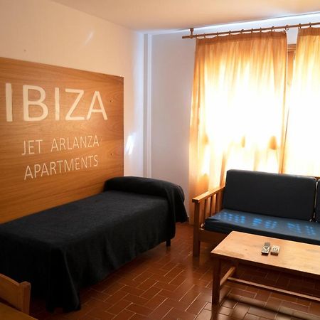 Apartamentos Arlanza - Only Adults Platja d'en Bossa Exterior foto