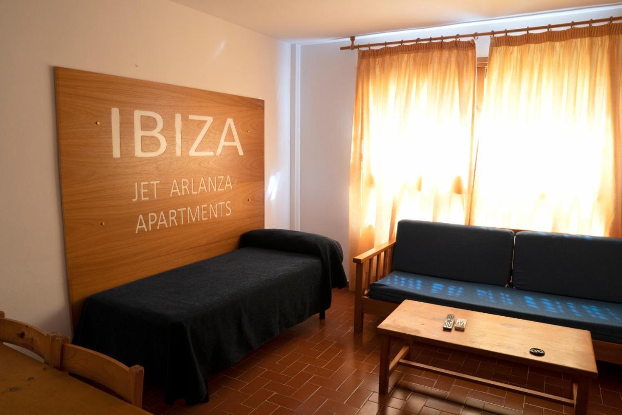 Apartamentos Arlanza - Only Adults Platja d'en Bossa Exterior foto