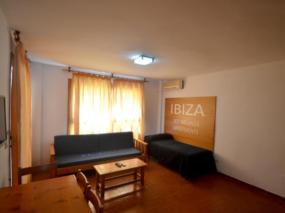 Apartamentos Arlanza - Only Adults Platja d'en Bossa Exterior foto