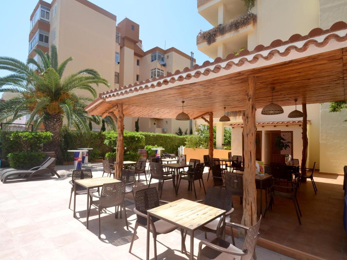 Apartamentos Arlanza - Only Adults Platja d'en Bossa Exterior foto