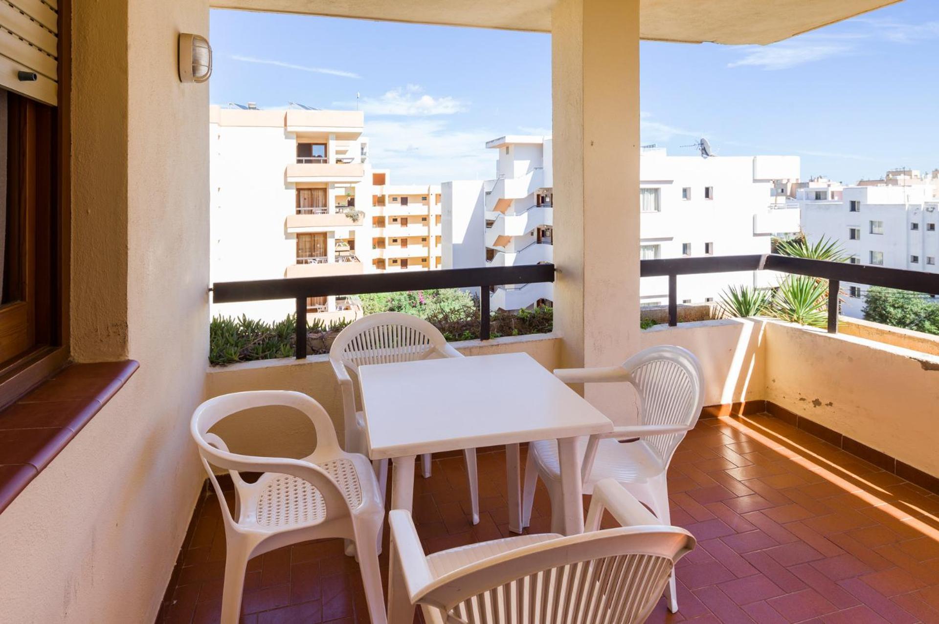 Apartamentos Arlanza - Only Adults Platja d'en Bossa Exterior foto