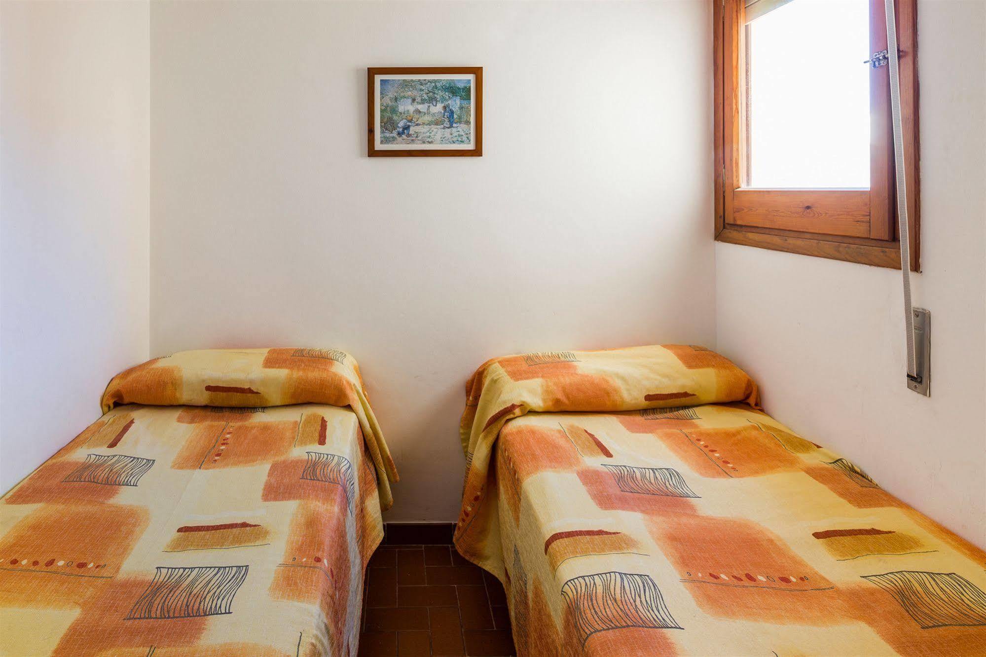 Apartamentos Arlanza - Only Adults Platja d'en Bossa Exterior foto