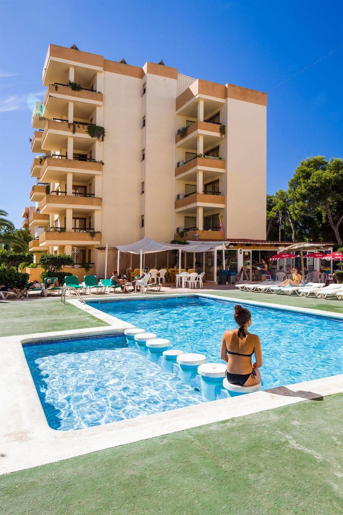 Apartamentos Arlanza - Only Adults Platja d'en Bossa Exterior foto